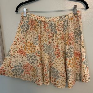 NWOT AE FLORAL SKIRT SZ MED